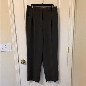Aritzia Effortless Pant in crepette, dark grey, size 10, regular length